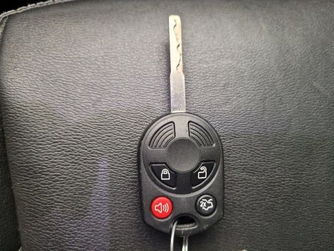 Used 2018 Ford Escape SEL AWD/4WD image 32