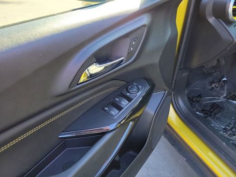 Used 2024 Chevrolet Trax ACTIV w/ Driver Confidence Package image 12