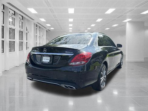 Used 2016 Mercedes-Benz C 300 4MATIC Sedan image 5
