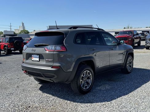 Used 2022 Jeep Cherokee Trailhawk AWD/4WD image 24