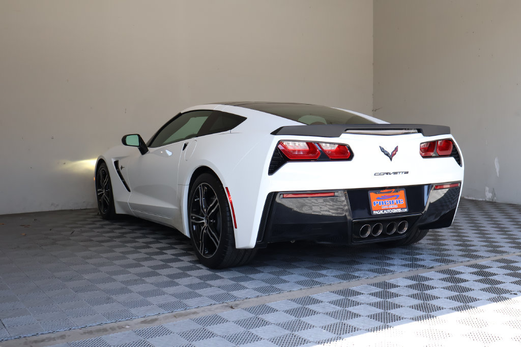 Used 2017 Chevrolet Corvette Stingray Coupe w/ Carbon Flash Badge Package RWD image 13