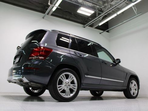 Used 2013 Mercedes-Benz GLK 350 2WD image 18