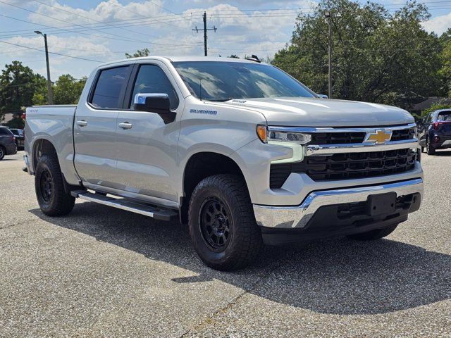 Used 2022 Chevrolet Silverado 1500 LT w/ All Star Edition Plus AWD/4WD image 5