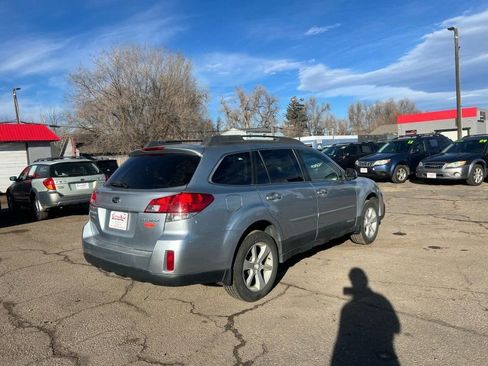Used 2013 Subaru Outback 2.5i Premium image 6