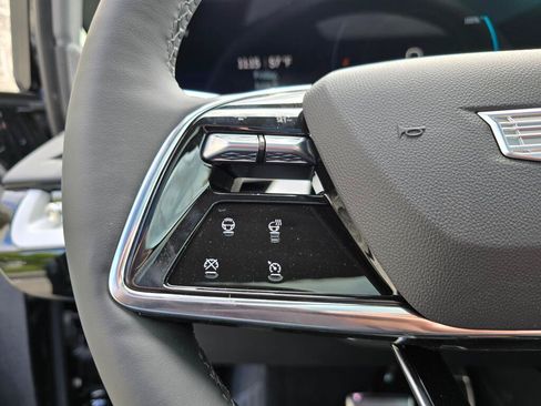 New 2026 Cadillac Optiq Luxury 2 AWD/4WD image 36