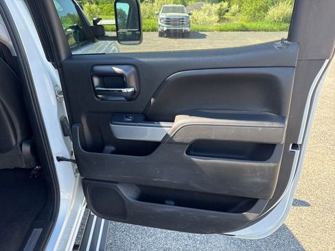 Used 2015 Chevrolet Silverado 2500 LTZ AWD/4WD image 35