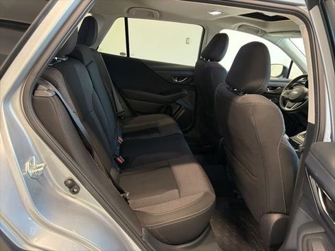 Used 2023 Subaru Outback Premium AWD/4WD image 40