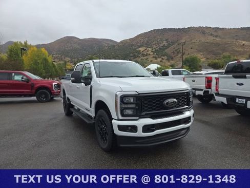 New 2026 Ford F250 Lariat w/ Black Appearance Package AWD/4WD image 1