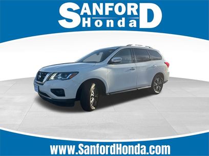 Used 2017 Nissan Pathfinder SV