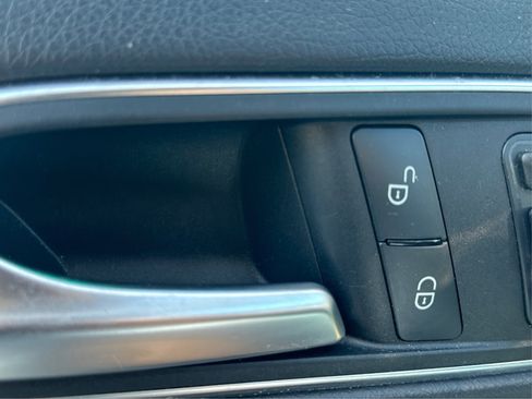 Used 2017 Mercedes-Benz GLA 45 AMG 4MATIC w/ Premium Package image 31