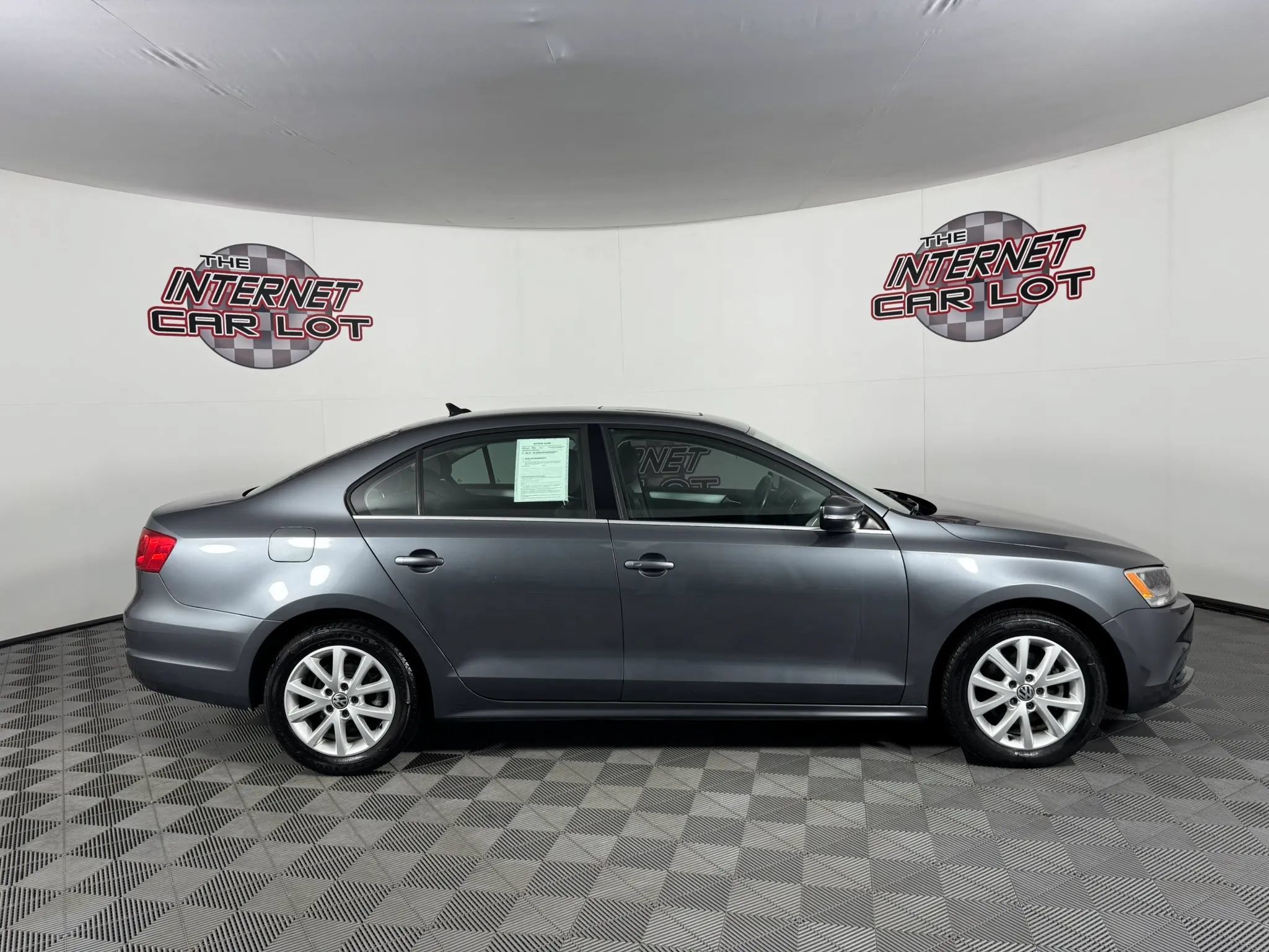 Used 2014 Volkswagen Jetta SE FWD image 8