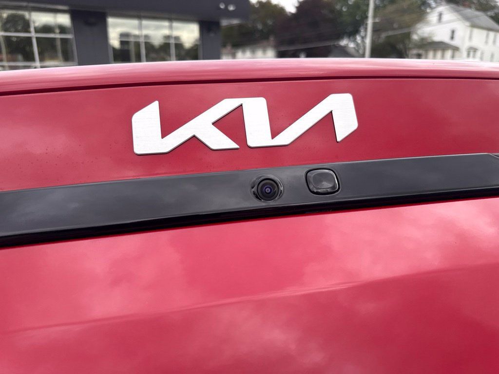 Certified 2026 Kia K4 GT-Line Turbo w/ GT-Line Sunroof Package FWD image 17