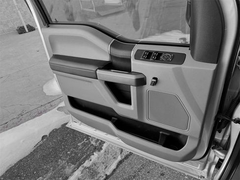 Used 2019 Ford F250 XLT image 12