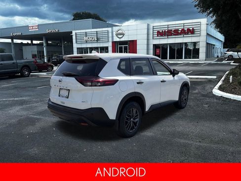 Used 2021 Nissan Rogue S image 4