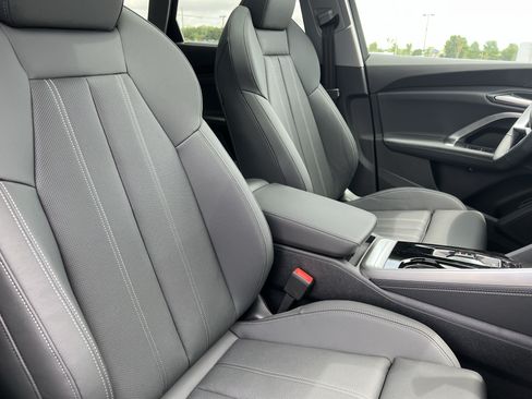 New 2026 Audi Q5 Premium Plus AWD/4WD image 21