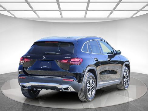 New 2025 Mercedes-Benz GLA 250 4MATIC image 4