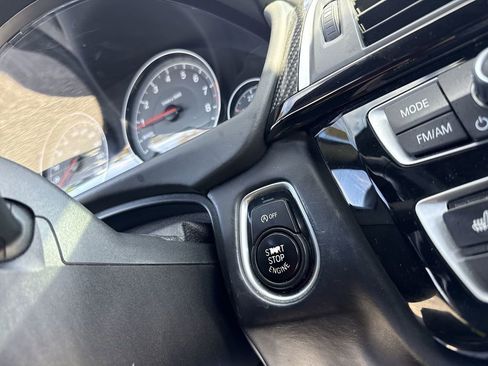 Used 2018 BMW M4 Coupe image 16