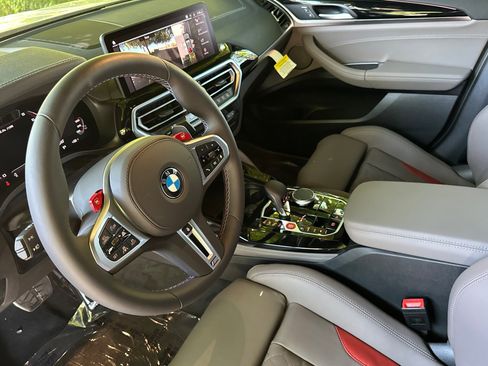 New 2025 BMW X4 M w/ Executive Package image 7