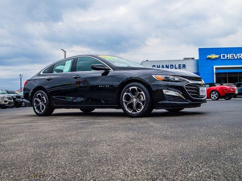 Used 2023 Chevrolet Malibu LT FWD image 9