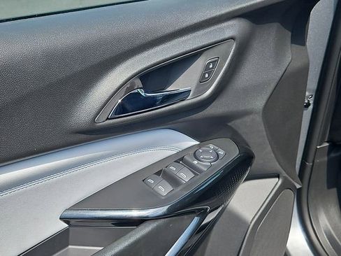 New 2025 Chevrolet Trax LT w/ Driver Confidence Package image 19