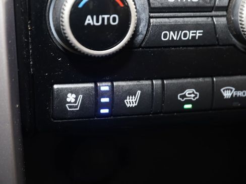 Used 2020 Subaru Ascent Touring w/ Popular Package #2A AWD/4WD image 8