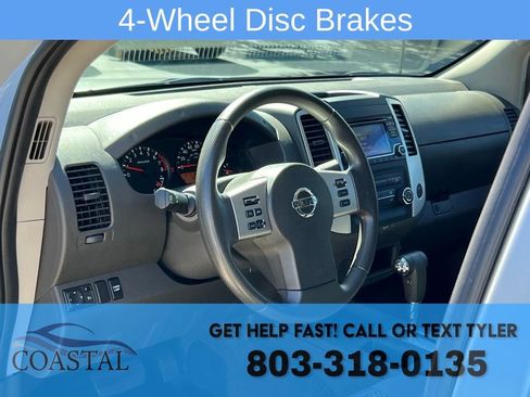 Used 2018 Nissan Frontier SV image 5