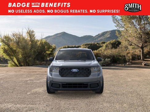 New 2025 Ford Maverick XLT image 7