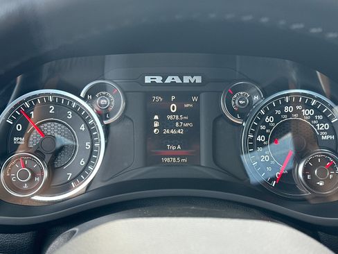 Used 2024 RAM 2500 Big Horn w/ Bed Utility Group image 23