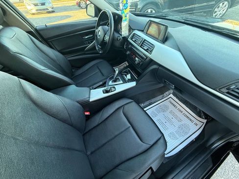 Used 2013 BMW 320i xDrive Sedan image 12