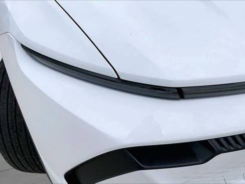 New 2026 Chevrolet Equinox EV LT FWD image 13