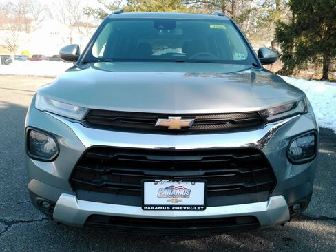 Certified 2023 Chevrolet TrailBlazer LT w/ Convenience Package image 3