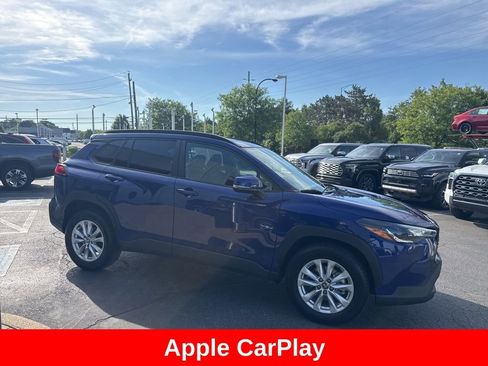 Certified 2022 Toyota Corolla Cross LE FWD image 9