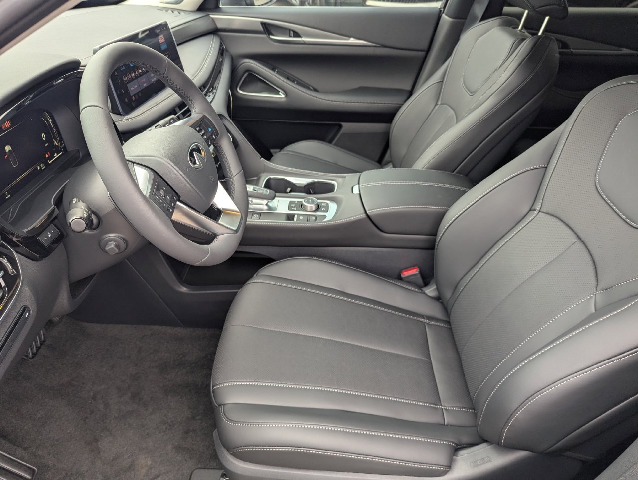 New 2027 INFINITI QX60 Luxe FWD image 12