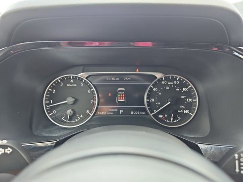 Used 2024 Nissan Pathfinder SV FWD image 21
