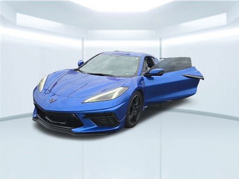 Used 2023 Chevrolet Corvette Stingray Preferred Cpe w/ Z51 Performance Package image 2