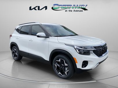 New 2025 Kia Seltos EX w/ EX Sunroof Package