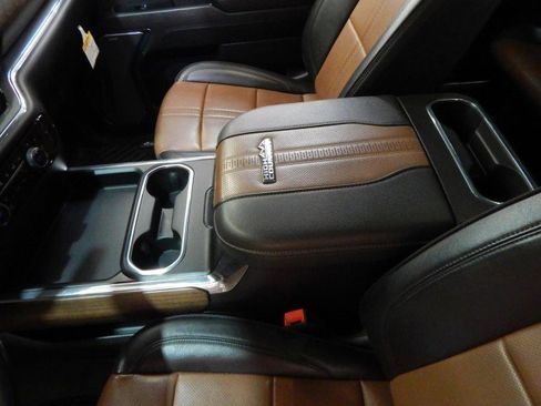 Used 2025 Chevrolet Silverado 2500 High Country w/ High Country Premium Package image 24