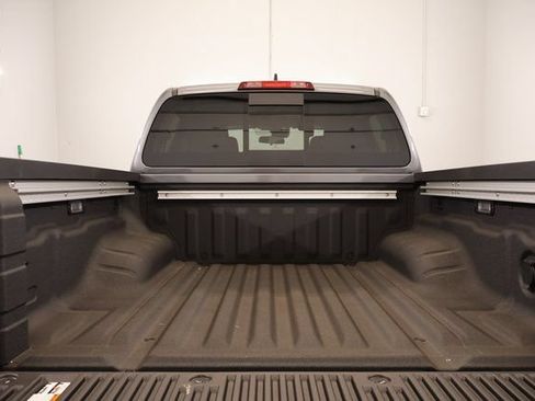 New 2026 Nissan Frontier SV w/ SV Convenience Package AWD/4WD image 25