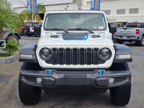 Used 2024 Jeep Wrangler Unlimited Rubicon 4xe AWD/4WD image 3
