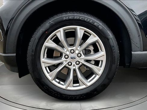 Used 2021 Ford Explorer XLT w/ Equipment Group 202A image 34