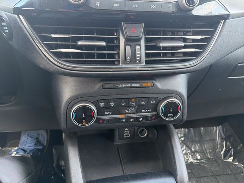 Used 2024 Ford Escape Active image 23