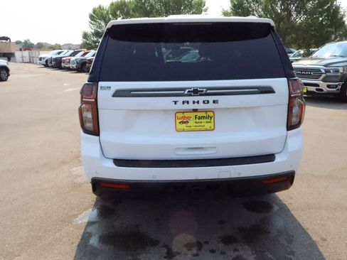 Used 2021 Chevrolet Tahoe Z71 w/ Z71 Off-Road Package AWD/4WD image 6