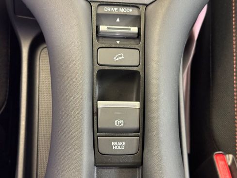 Used 2024 Honda HR-V Sport image 32