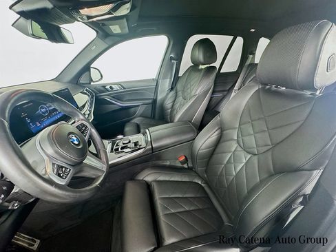 Used 2024 BMW X5 xDrive40i w/ M Sport Package AWD/4WD image 21