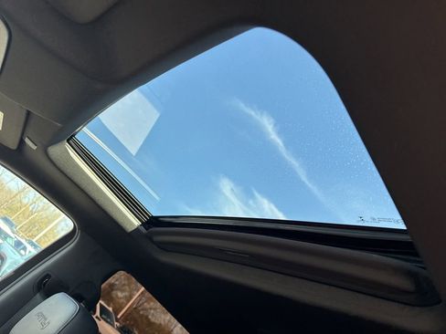 Used 2021 GMC Sierra 1500 AT4 w/ AT4 Preferred Package image 12