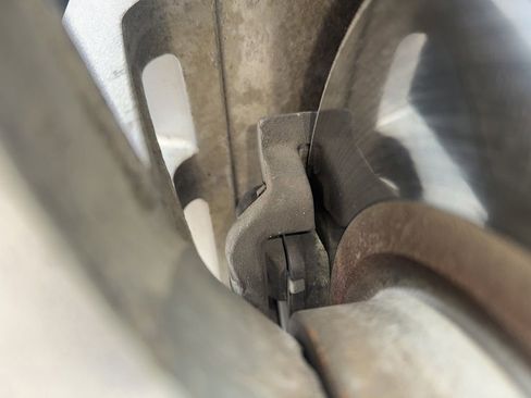 Used 2012 Ford Fusion SEL image 25