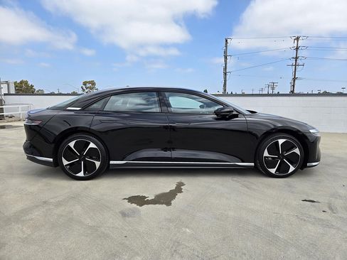 Used 2024 Lucid Air Touring AWD/4WD image 2