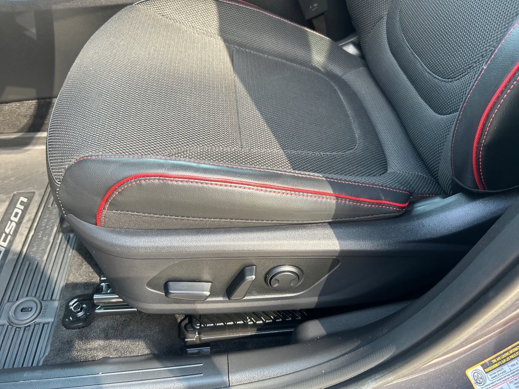 Used 2025 Hyundai Tucson N Line AWD/4WD image 31
