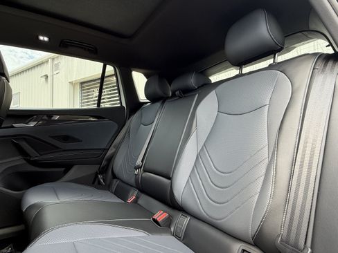 New 2026 Volkswagen Tiguan SE R-Line AWD/4WD image 19