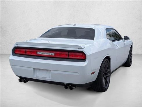 Used 2013 Dodge Challenger R/T RWD image 5